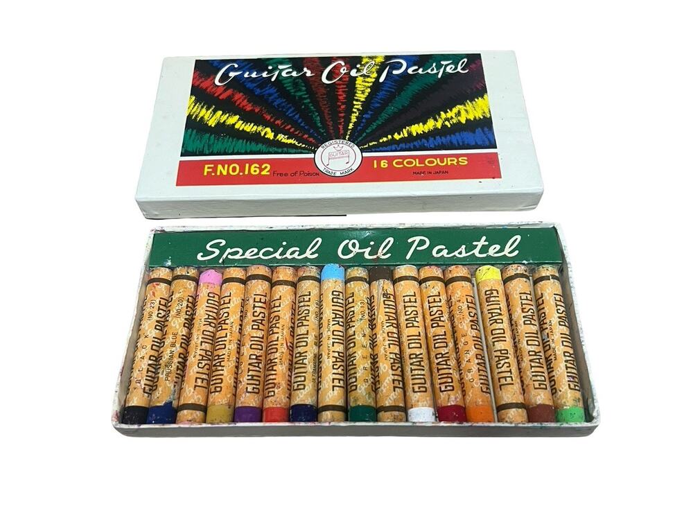 Vintage 16 Colors Guitar Oil Pastels Made in Japan
